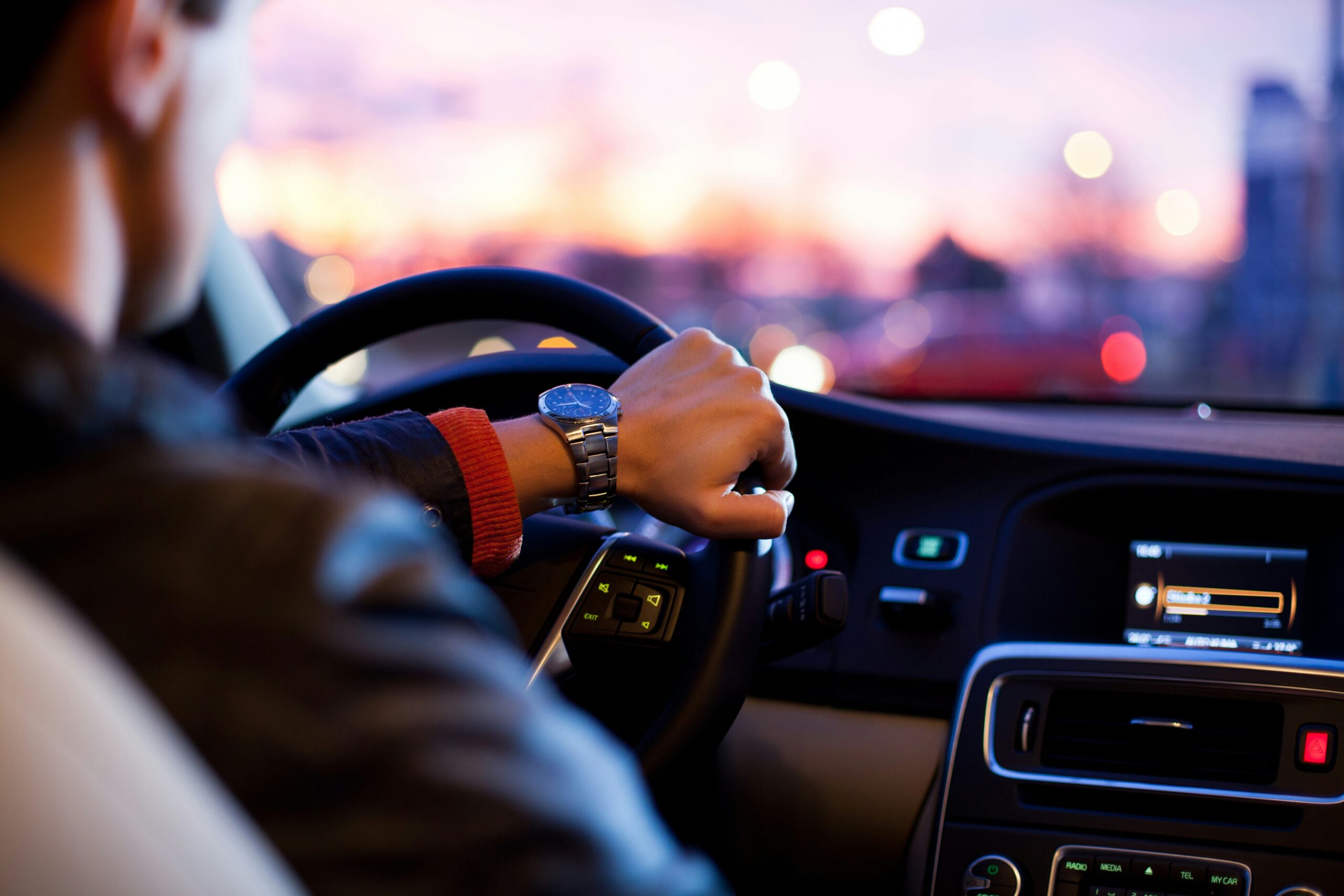 Lease or Purchase? Discover the Best Way to Get Your New Company Car