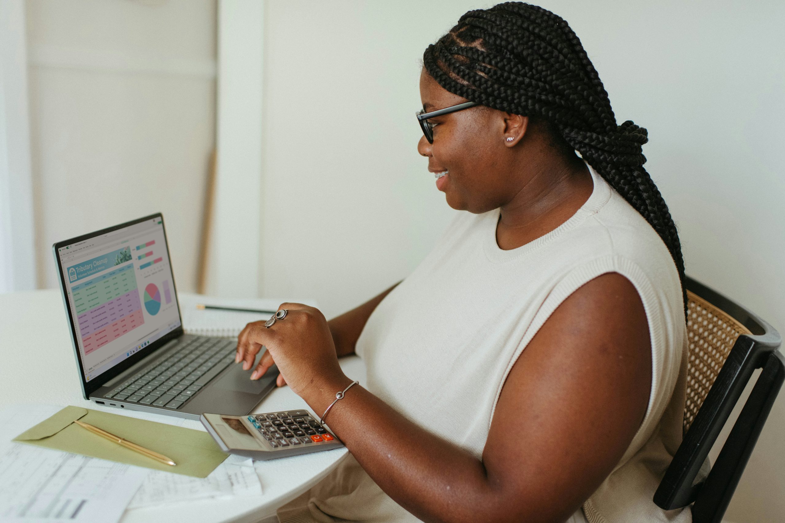 How Much Should a Limited Company Put Aside for Tax?